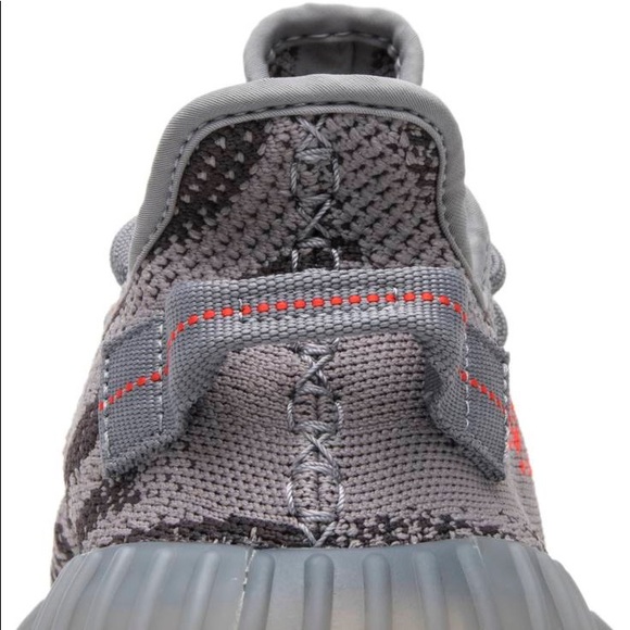 Yeezy 350 V2 - Picture 3 of 6